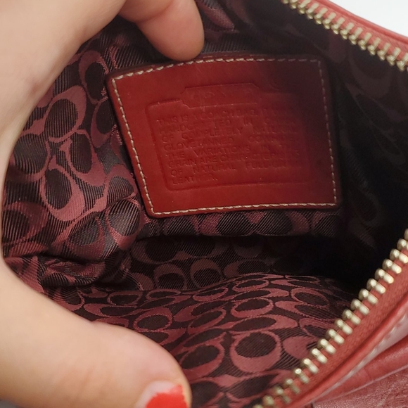 Coach leather crossbody - Picture 4 of 6